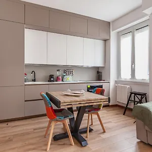 Easylife - Incantevole Abitazione In , Milano Italia